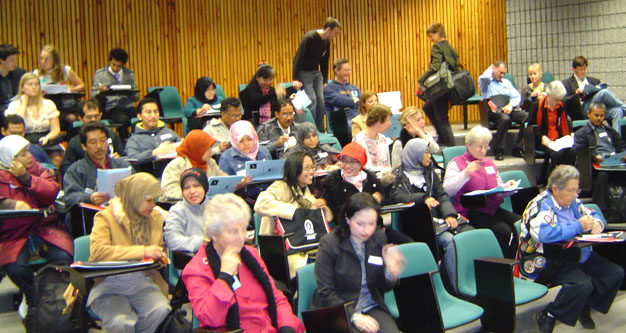 Photo: Plenary session, Lecture Theatre 17.203