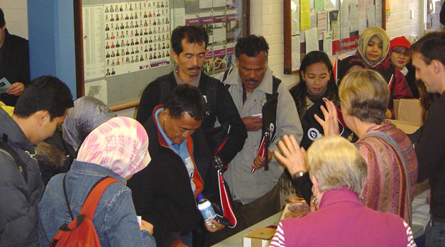 Photo: Registration 3